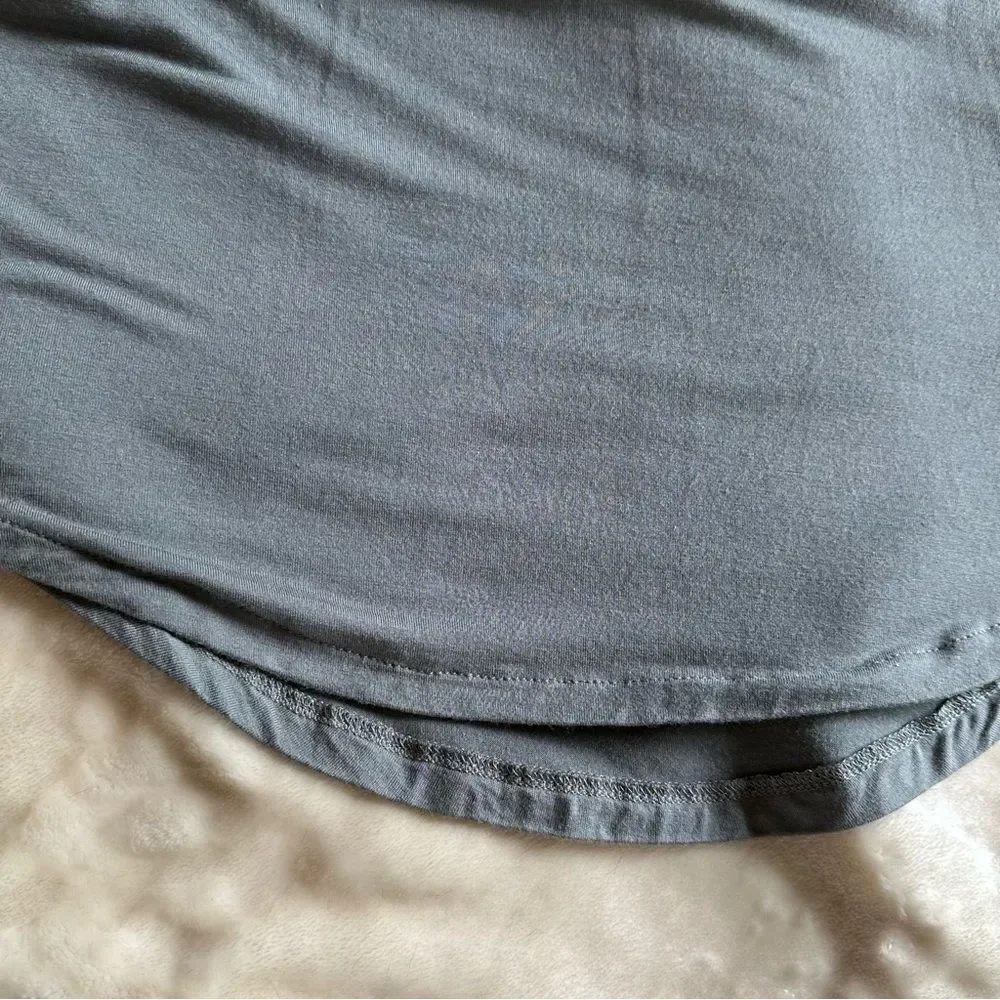 Hard Rock Couture grey Tee sz M